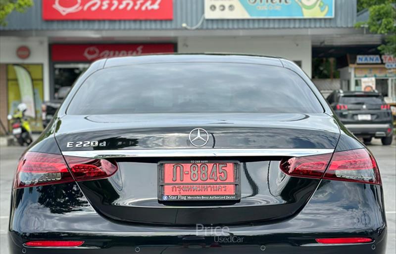 ขายรถเก๋งมือสอง-mercedes-benz-เมอร์เซเดสเบนซ์-e220-รถปี2021-รหัส85500-15e3f8c2.jpg ขายรถเก๋งมือสอง-mercedes-benz-เมอร์เซเดสเบนซ์-e220-รถปี2021-รหัส85500-15e3f8c2.jpg