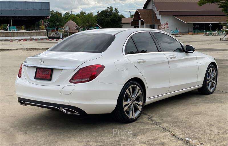 ขายรถเก๋งมือสอง-mercedes-benz-เมอร์เซเดสเบนซ์-c350-ซีสามห้าศูนย์-รถปี2018-รหัส85504-2eb8b85a.jpg ขายรถเก๋งมือสอง-mercedes-benz-เมอร์เซเดสเบนซ์-c350-ซีสามห้าศูนย์-รถปี2018-รหัส85504-2eb8b85a.jpg