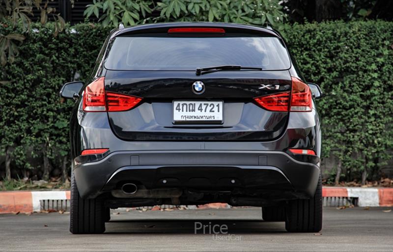 ขายรถ-suv-มือสอง-bmw-บีเอ็มดับบลิว-x1-เอ็กซ์1-รถปี2014-รหัส85510-28042bfb.jpg ขายรถ-suv-มือสอง-bmw-บีเอ็มดับบลิว-x1-เอ็กซ์1-รถปี2014-รหัส85510-28042bfb.jpg