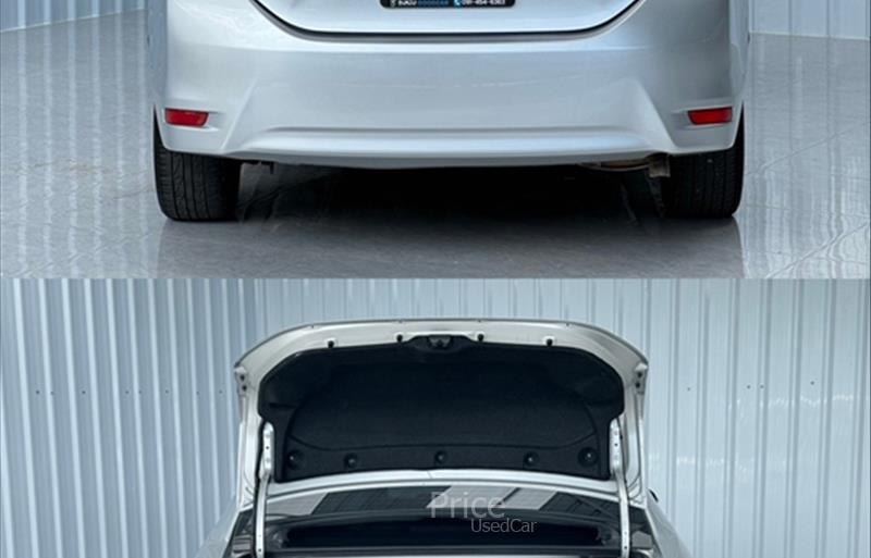 ขายรถเก๋งมือสอง-toyota-โตโยต้า-altis-อัลติส-รถปี2019-รหัส85575-5a138d82.jpg ขายรถเก๋งมือสอง-toyota-โตโยต้า-altis-อัลติส-รถปี2019-รหัส85575-5a138d82.jpg