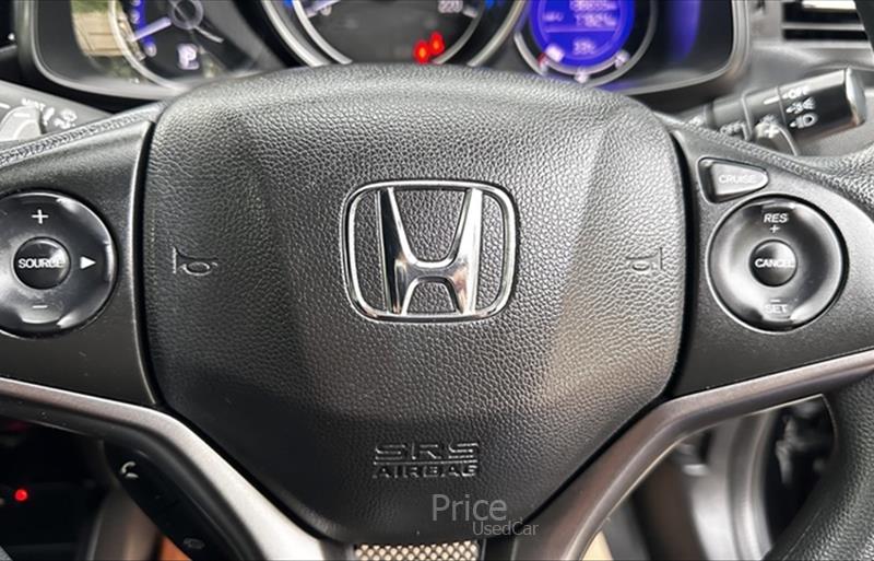 ขายรถเก๋งมือสอง-honda-ฮอนด้า-jazz-แจ๊ส-รถปี2018-รหัส85591-2316fc8e.jpg ขายรถเก๋งมือสอง-honda-ฮอนด้า-jazz-แจ๊ส-รถปี2018-รหัส85591-2316fc8e.jpg