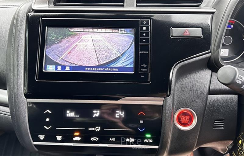 ขายรถเก๋งมือสอง-honda-ฮอนด้า-jazz-แจ๊ส-รถปี2018-รหัส85591-52ff70cd.jpg ขายรถเก๋งมือสอง-honda-ฮอนด้า-jazz-แจ๊ส-รถปี2018-รหัส85591-52ff70cd.jpg