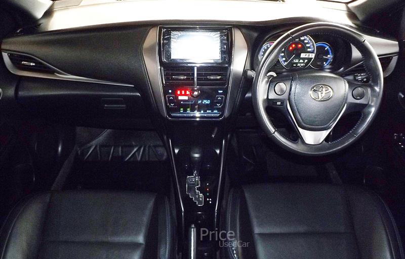 ขายรถเก๋งมือสอง-toyota-โตโยต้า-yaris-ยาริส-รถปี2022-รหัส85662-31edc3da.jpg ขายรถเก๋งมือสอง-toyota-โตโยต้า-yaris-ยาริส-รถปี2022-รหัส85662-31edc3da.jpg
