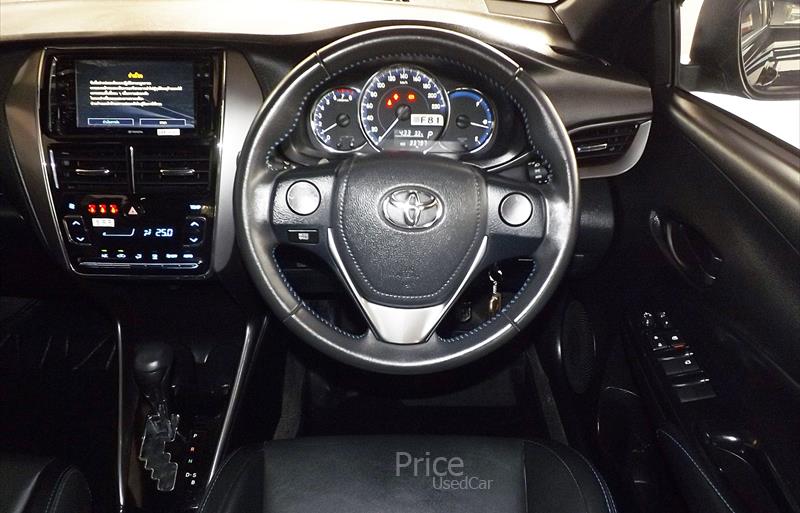 ขายรถเก๋งมือสอง-toyota-โตโยต้า-yaris-ยาริส-รถปี2022-รหัส85662-9c5e47fe.jpg ขายรถเก๋งมือสอง-toyota-โตโยต้า-yaris-ยาริส-รถปี2022-รหัส85662-9c5e47fe.jpg