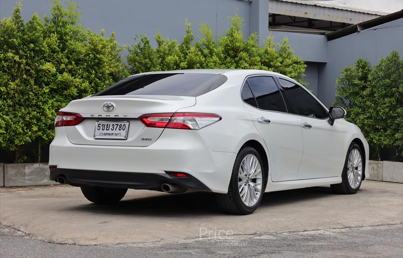 ขายรถเก๋งมือสอง-toyota-โตโยต้า-camry-คัมรี่-รถปี2019-รหัส85666-3f8a6866.jpg ขายรถเก๋งมือสอง-toyota-โตโยต้า-camry-คัมรี่-รถปี2019-รหัส85666-3f8a6866.jpg