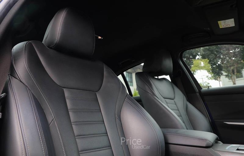 ขายรถเก๋งมือสอง-bmw-บีเอ็มดับบลิว-330i-รถปี2018-รหัส85731-d4e603d2.jpg ขายรถเก๋งมือสอง-bmw-บีเอ็มดับบลิว-330i-รถปี2018-รหัส85731-d4e603d2.jpg
