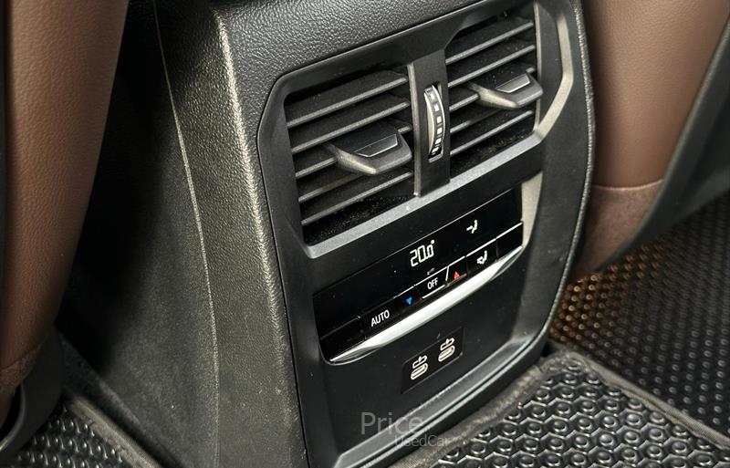 ขายรถเก๋งมือสอง-bmw-บีเอ็มดับบลิว-320d-สามสองศูนย์ดี-รถปี2024-รหัส85855-283b7238.jpg ขายรถเก๋งมือสอง-bmw-บีเอ็มดับบลิว-320d-สามสองศูนย์ดี-รถปี2024-รหัส85855-283b7238.jpg