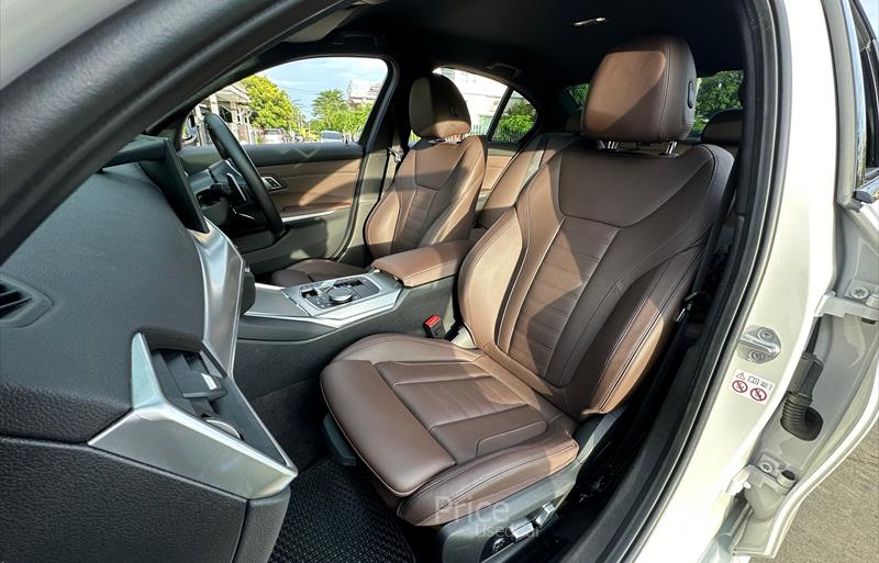 ขายรถเก๋งมือสอง-bmw-บีเอ็มดับบลิว-320d-สามสองศูนย์ดี-รถปี2024-รหัส85855-6e9c5cf4.jpg ขายรถเก๋งมือสอง-bmw-บีเอ็มดับบลิว-320d-สามสองศูนย์ดี-รถปี2024-รหัส85855-6e9c5cf4.jpg