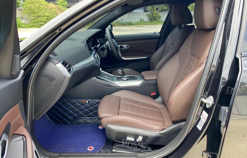 ขายรถเก๋งมือสอง-bmw-บีเอ็มดับบลิว-320d-สามสองศูนย์ดี-รถปี2022-รหัส85856-5575c59c.jpg ขายรถเก๋งมือสอง-bmw-บีเอ็มดับบลิว-320d-สามสองศูนย์ดี-รถปี2022-รหัส85856-5575c59c.jpg