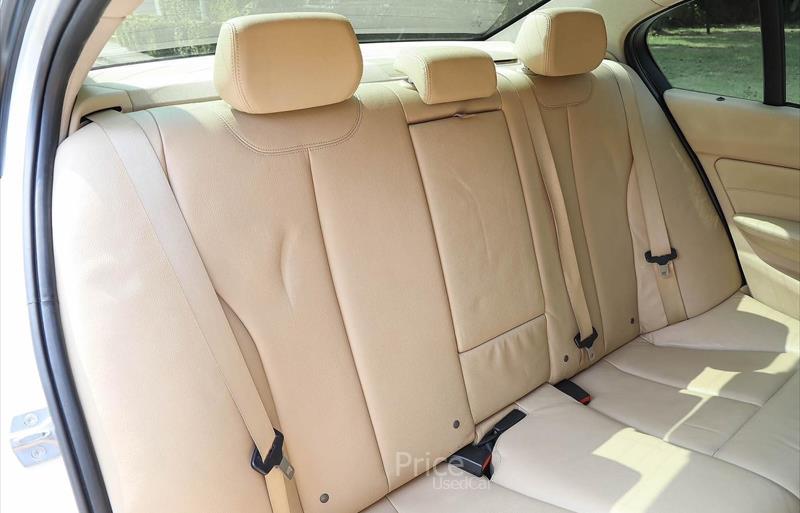 ขายรถเก๋งมือสอง-bmw-บีเอ็มดับบลิว-320i-สามสองศูนย์ไอ-รถปี2013-รหัส85894-bdec20e6.jpg ขายรถเก๋งมือสอง-bmw-บีเอ็มดับบลิว-320i-สามสองศูนย์ไอ-รถปี2013-รหัส85894-bdec20e6.jpg