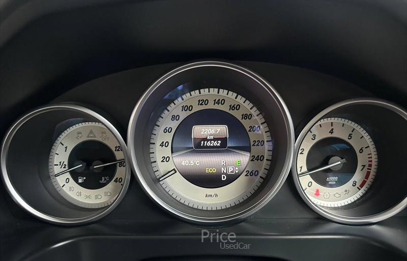 ขายรถเก๋งมือสอง-mercedes-benz-เมอร์เซเดสเบนซ์-e200-cgi-รถปี2014-รหัส85904-2be3d8f3.jpg ขายรถเก๋งมือสอง-mercedes-benz-เมอร์เซเดสเบนซ์-e200-cgi-รถปี2014-รหัส85904-2be3d8f3.jpg