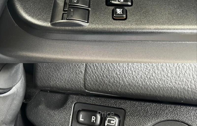 ขายรถตู้มือสอง-toyota-โตโยต้า-commuter-คอมมิวเตอร์-รถปี2017-รหัส85939-55af3093.jpg ขายรถตู้มือสอง-toyota-โตโยต้า-commuter-คอมมิวเตอร์-รถปี2017-รหัส85939-55af3093.jpg