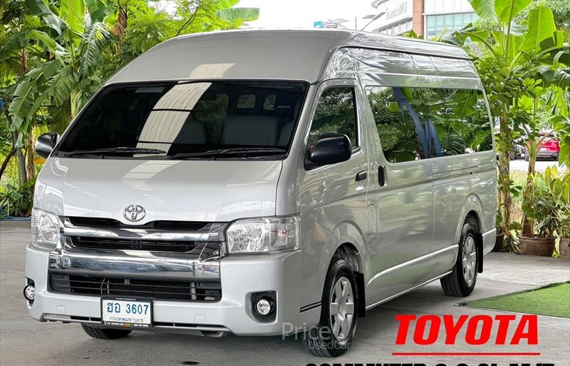 รถตู้มือสอง TOYOTA COMMUTER รถปี 2017