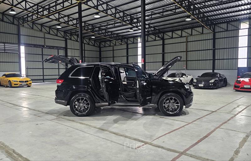 ขายรถ-suv-มือสอง-jeep-จี๊ป-grand-cherokee-รถปี2016-รหัส85959-3ee5e430.jpg ขายรถ-suv-มือสอง-jeep-จี๊ป-grand-cherokee-รถปี2016-รหัส85959-3ee5e430.jpg