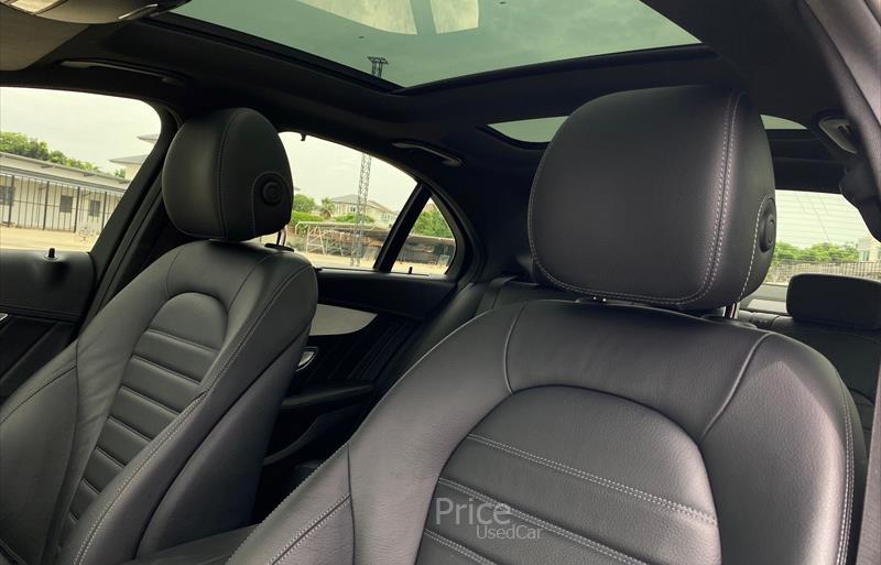 ขายรถเก๋งมือสอง-mercedes-benz-เมอร์เซเดสเบนซ์-c350-ซีสามห้าศูนย์-รถปี2018-รหัส85976-07debeaa.jpg ขายรถเก๋งมือสอง-mercedes-benz-เมอร์เซเดสเบนซ์-c350-ซีสามห้าศูนย์-รถปี2018-รหัส85976-07debeaa.jpg