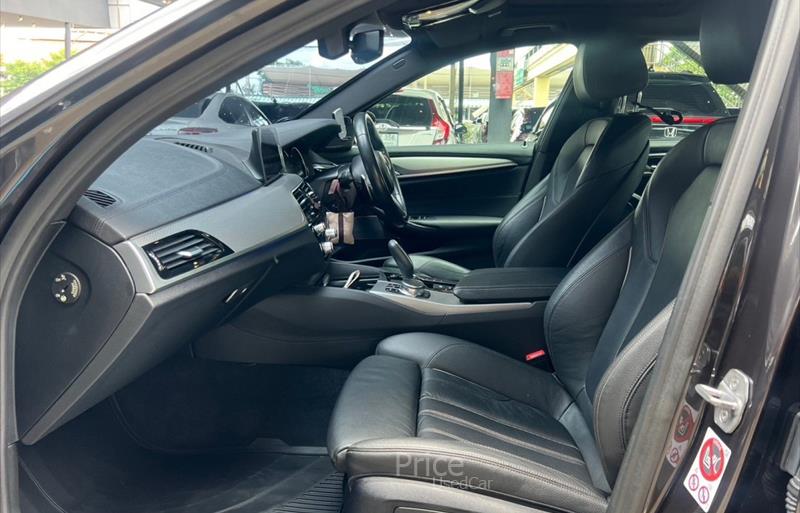 ขายรถเก๋งมือสอง-bmw-บีเอ็มดับบลิว-530i-รถปี2017-รหัส85979-71697056.jpg ขายรถเก๋งมือสอง-bmw-บีเอ็มดับบลิว-530i-รถปี2017-รหัส85979-71697056.jpg