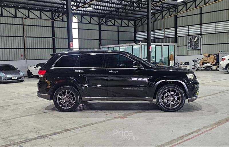 ขายรถ-suv-มือสอง-jeep-จี๊ป-grand-cherokee-รถปี2015-รหัส86003-76169e84.jpg ขายรถ-suv-มือสอง-jeep-จี๊ป-grand-cherokee-รถปี2015-รหัส86003-76169e84.jpg