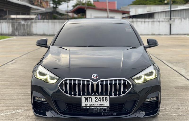 รถเก๋งมือสอง BMW 220i รถปี 2022