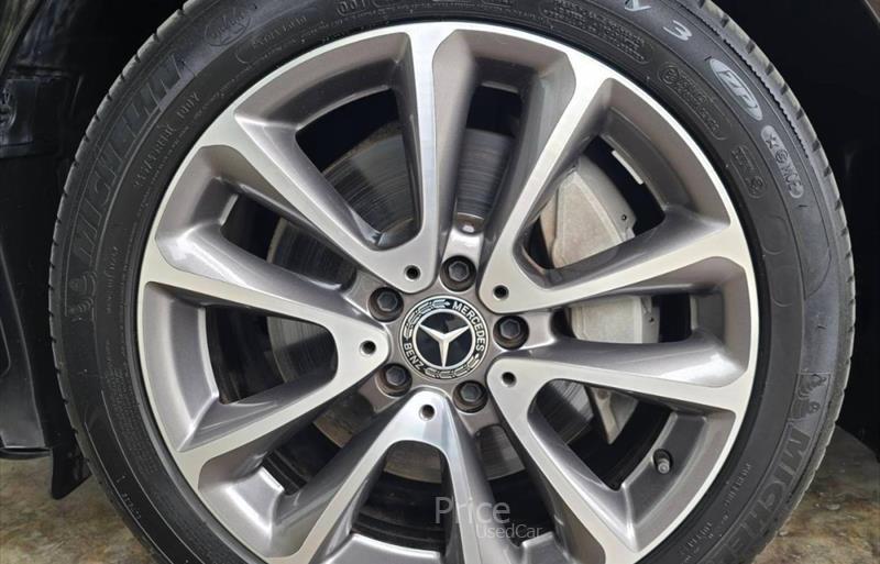 ขายรถเก๋งมือสอง-mercedes-benz-เมอร์เซเดสเบนซ์-e300-อีสามศูนย์ศูนย์-รถปี2021-รหัส86008-7fa525c1.jpg ขายรถเก๋งมือสอง-mercedes-benz-เมอร์เซเดสเบนซ์-e300-อีสามศูนย์ศูนย์-รถปี2021-รหัส86008-7fa525c1.jpg