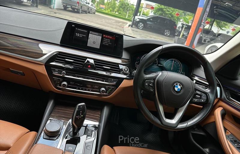 ขายรถเก๋งมือสอง-bmw-บีเอ็มดับบลิว-530i-รถปี2018-รหัส86009-02fdd535.jpg ขายรถเก๋งมือสอง-bmw-บีเอ็มดับบลิว-530i-รถปี2018-รหัส86009-02fdd535.jpg