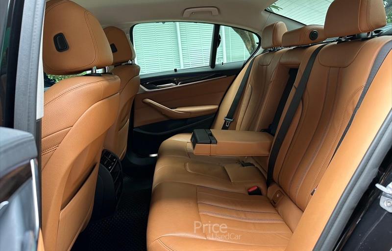 ขายรถเก๋งมือสอง-bmw-บีเอ็มดับบลิว-530i-รถปี2018-รหัส86009-368a90ab.jpg ขายรถเก๋งมือสอง-bmw-บีเอ็มดับบลิว-530i-รถปี2018-รหัส86009-368a90ab.jpg