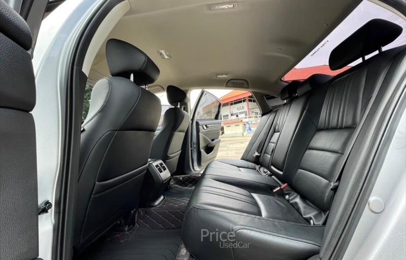 ขายรถเก๋งมือสอง-honda-ฮอนด้า-accord-แอคคอร์ด-รถปี2021-รหัส86033-6f6f4a15.jpg ขายรถเก๋งมือสอง-honda-ฮอนด้า-accord-แอคคอร์ด-รถปี2021-รหัส86033-6f6f4a15.jpg
