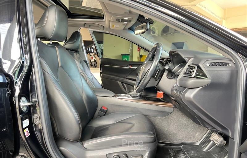 ขายรถเก๋งมือสอง-toyota-โตโยต้า-camry-คัมรี่-รถปี2018-รหัส86036-3181ce02.jpg ขายรถเก๋งมือสอง-toyota-โตโยต้า-camry-คัมรี่-รถปี2018-รหัส86036-3181ce02.jpg