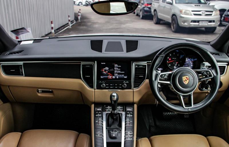 ขายรถเก๋งมือสอง-porsche-ปอร์เช่-macan-รถปี2017-รหัส86048-2013e9d9.jpg ขายรถเก๋งมือสอง-porsche-ปอร์เช่-macan-รถปี2017-รหัส86048-2013e9d9.jpg
