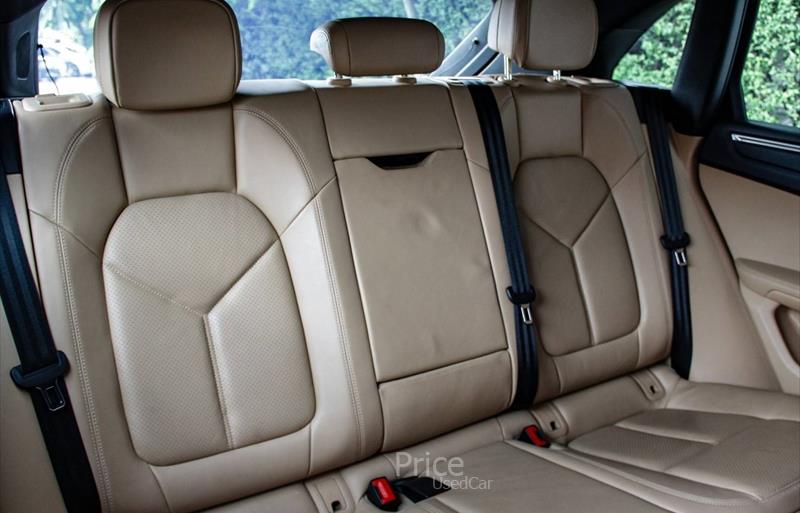 ขายรถเก๋งมือสอง-porsche-ปอร์เช่-macan-รถปี2017-รหัส86048-ea13e013.jpg ขายรถเก๋งมือสอง-porsche-ปอร์เช่-macan-รถปี2017-รหัส86048-ea13e013.jpg