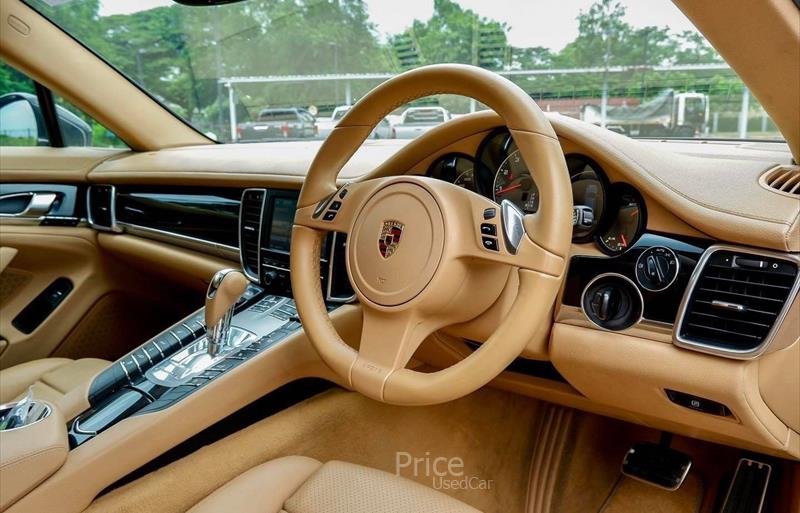 ขายรถเก๋งมือสอง-porsche-ปอร์เช่-panamera-รถปี2012-รหัส86054-5e7b5638.jpg ขายรถเก๋งมือสอง-porsche-ปอร์เช่-panamera-รถปี2012-รหัส86054-5e7b5638.jpg