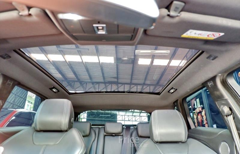 ขายรถ-suv-มือสอง-land-rover-แลนด์โรเวอร์-range-rover-รถปี2019-รหัส86063-b73fa3f3.jpg ขายรถ-suv-มือสอง-land-rover-แลนด์โรเวอร์-range-rover-รถปี2019-รหัส86063-b73fa3f3.jpg