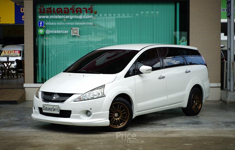 รถตู้มือสอง MITSUBISHI SPACE WAGON รถปี 2010
