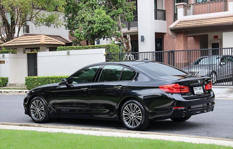 ขายรถเก๋งมือสอง-bmw-บีเอ็มดับบลิว-520d-ห้าสองศูนย์ดี-รถปี2017-รหัส86078-17aed02d.jpg ขายรถเก๋งมือสอง-bmw-บีเอ็มดับบลิว-520d-ห้าสองศูนย์ดี-รถปี2017-รหัส86078-17aed02d.jpg