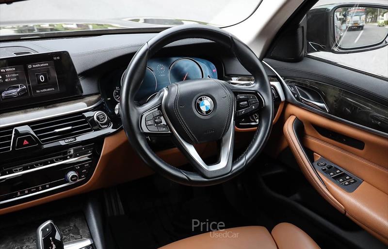 ขายรถเก๋งมือสอง-bmw-บีเอ็มดับบลิว-520d-ห้าสองศูนย์ดี-รถปี2017-รหัส86078-c4250e61.jpg ขายรถเก๋งมือสอง-bmw-บีเอ็มดับบลิว-520d-ห้าสองศูนย์ดี-รถปี2017-รหัส86078-c4250e61.jpg
