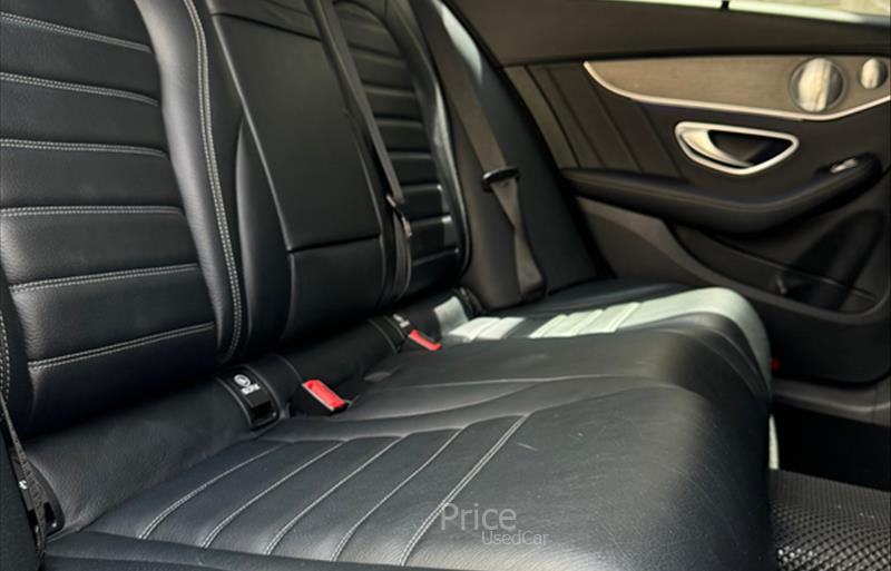 ขายรถเก๋งมือสอง-mercedes-benz-เมอร์เซเดสเบนซ์-รถปี2019-รหัส86138-946bf71a.jpg ขายรถเก๋งมือสอง-mercedes-benz-เมอร์เซเดสเบนซ์-รถปี2019-รหัส86138-946bf71a.jpg