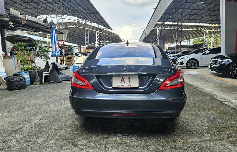 ขายรถเก๋งมือสอง-mercedes-benz-เมอร์เซเดสเบนซ์-รถปี2012-รหัส86174-e6270448.jpg ขายรถเก๋งมือสอง-mercedes-benz-เมอร์เซเดสเบนซ์-รถปี2012-รหัส86174-e6270448.jpg