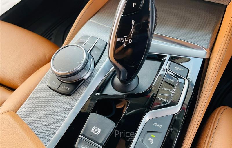 ขายรถเก๋งมือสอง-bmw-บีเอ็มดับบลิว-รถปี2019-รหัส86187-c5460203.jpg ขายรถเก๋งมือสอง-bmw-บีเอ็มดับบลิว-รถปี2019-รหัส86187-c5460203.jpg