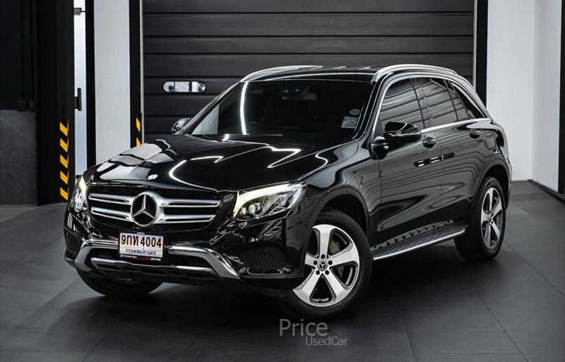ขายรถเก๋งมือสอง-mercedes-benz-เมอร์เซเดสเบนซ์-รถปี2017-รหัส86189-0290826e.jpg ขายรถเก๋งมือสอง-mercedes-benz-เมอร์เซเดสเบนซ์-รถปี2017-รหัส86189-0290826e.jpg