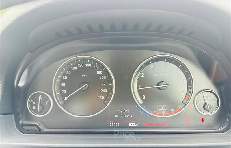 ขายรถเก๋งมือสอง-bmw-บีเอ็มดับบลิว-รถปี2015-รหัส86202-eb875377.jpg ขายรถเก๋งมือสอง-bmw-บีเอ็มดับบลิว-รถปี2015-รหัส86202-eb875377.jpg