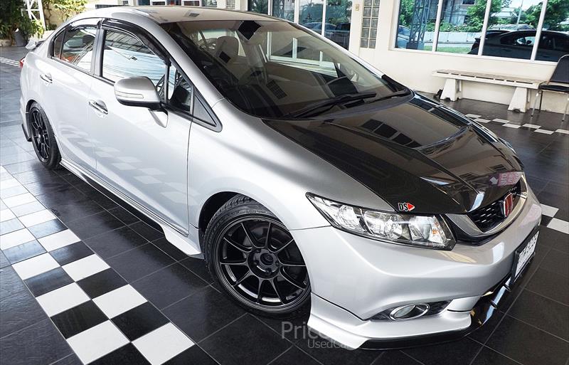 รถเก๋งมือสอง HONDA CIVIC รถปี 2016