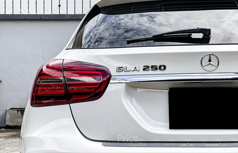 ขายรถเก๋งมือสอง-mercedes-benz-เมอร์เซเดสเบนซ์-รถปี2018-รหัส86206-93ff8ff9.jpg ขายรถเก๋งมือสอง-mercedes-benz-เมอร์เซเดสเบนซ์-รถปี2018-รหัส86206-93ff8ff9.jpg