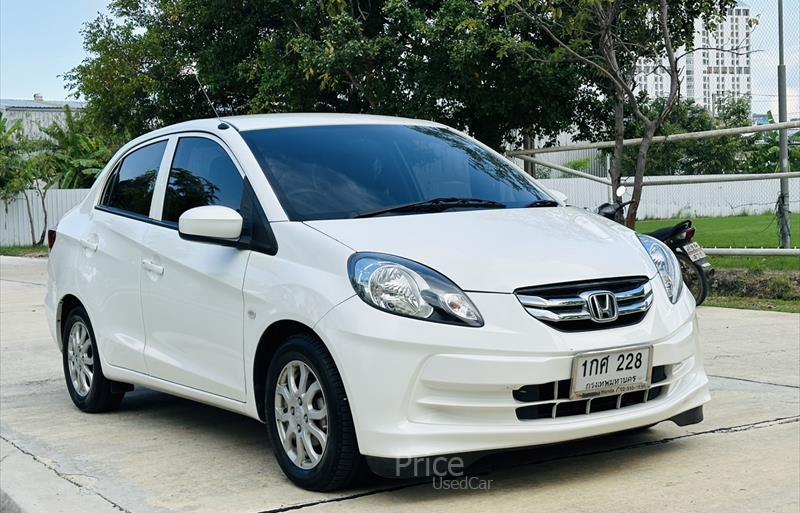 รถเก๋งมือสอง HONDA BRIO รถปี 2013