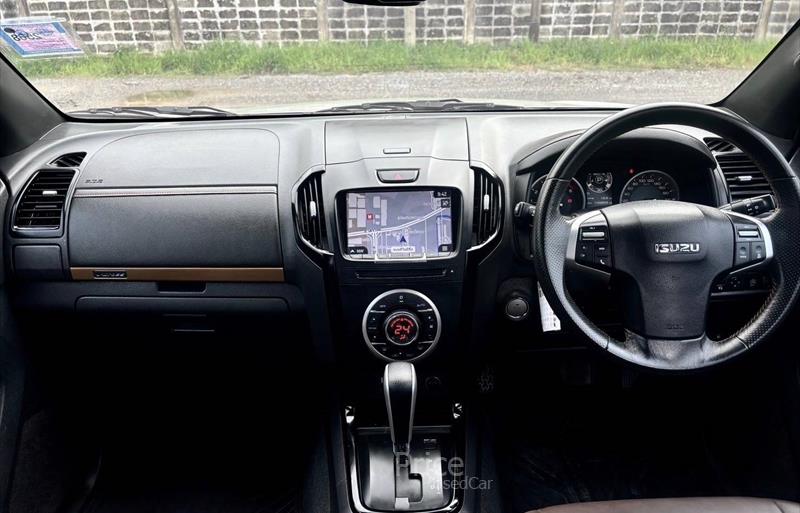 ขายรถกระบะมือสอง-isuzu-อีซูซุ-รถปี2019-รหัส86239-197ca382.jpg ขายรถกระบะมือสอง-isuzu-อีซูซุ-รถปี2019-รหัส86239-197ca382.jpg