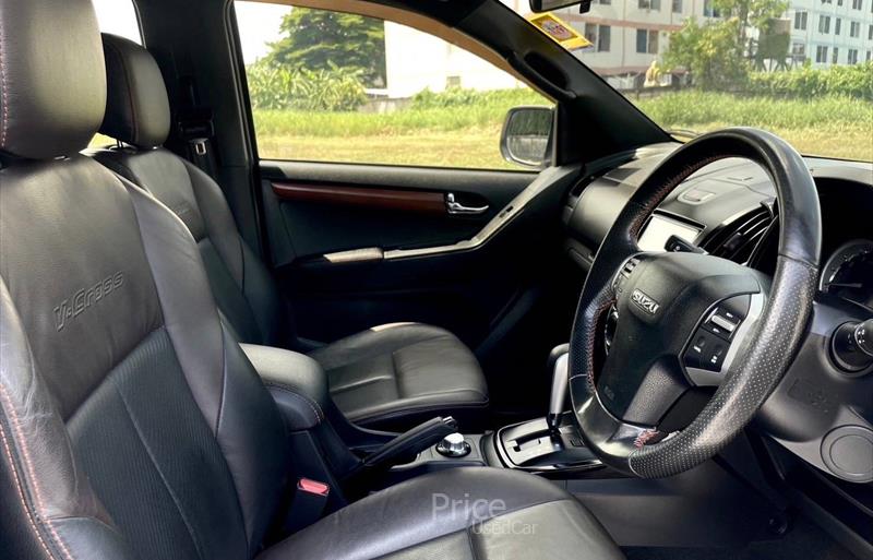 ขายรถกระบะมือสอง-isuzu-อีซูซุ-รถปี2019-รหัส86239-f691590b.jpg ขายรถกระบะมือสอง-isuzu-อีซูซุ-รถปี2019-รหัส86239-f691590b.jpg