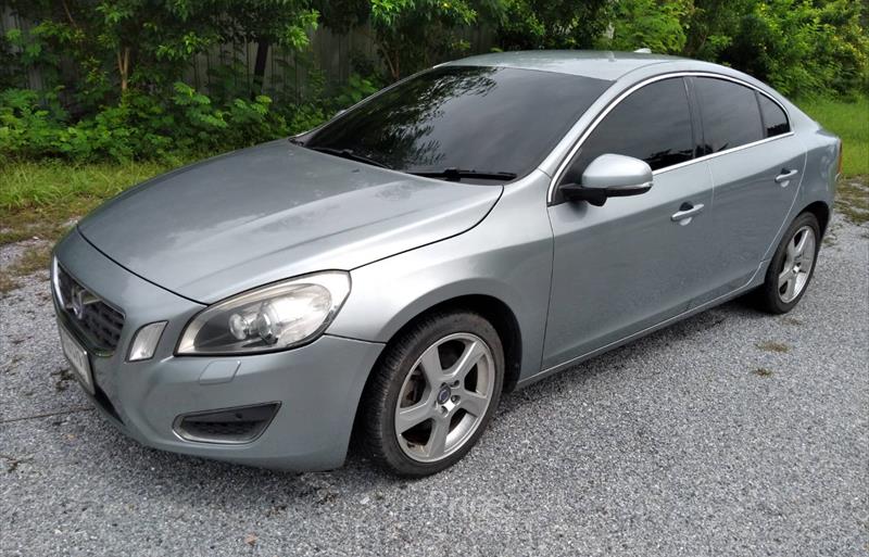 รถเก๋งมือสอง VOLVO S60 รถปี 2012
