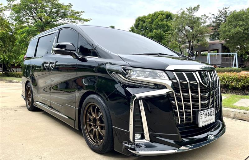 รถตู้มือสอง TOYOTA ALPHARD รถปี 2021