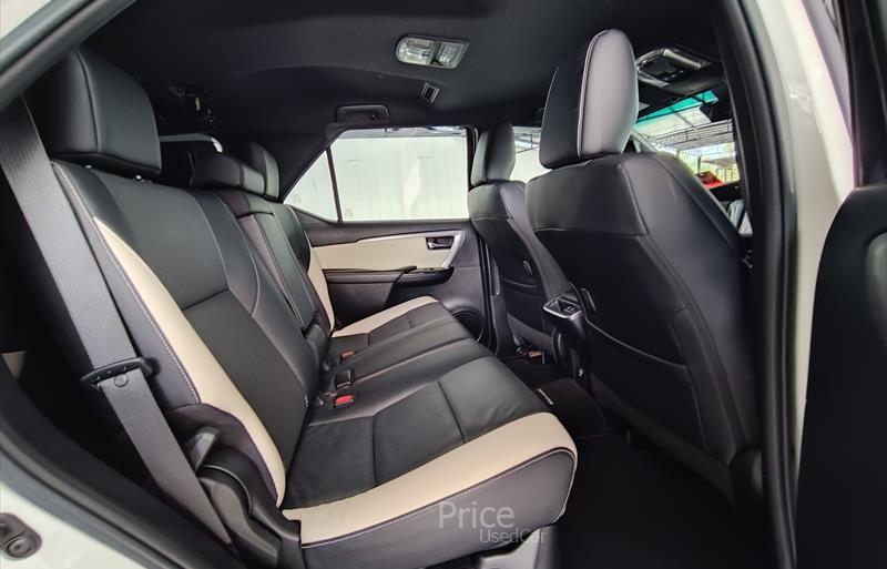 ขายรถ-suv-มือสอง-toyota-โตโยต้า-รถปี2021-รหัส86313-b376345a.jpg ขายรถ-suv-มือสอง-toyota-โตโยต้า-รถปี2021-รหัส86313-b376345a.jpg