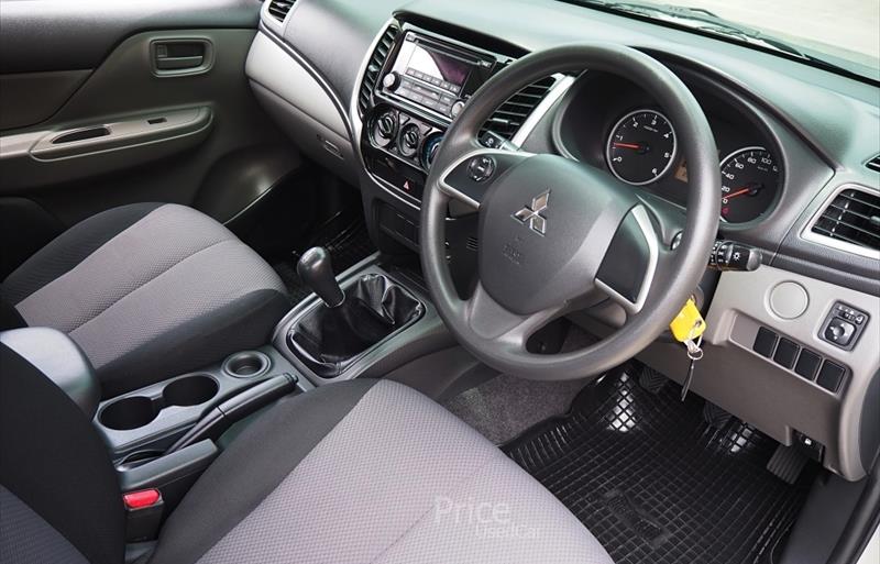 ขายรถกระบะมือสอง-mitsubishi-มิตซูบิชิ-รถปี2017-รหัส86338-243a2e07.jpg ขายรถกระบะมือสอง-mitsubishi-มิตซูบิชิ-รถปี2017-รหัส86338-243a2e07.jpg