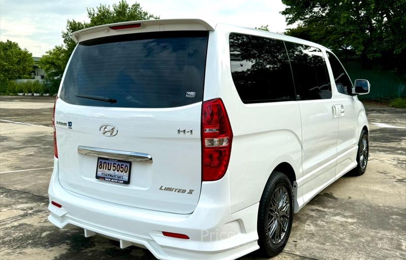 ขายรถตู้มือสอง-hyundai-ฮุนได-รถปี2018-รหัส86339-740eddbd.jpg ขายรถตู้มือสอง-hyundai-ฮุนได-รถปี2018-รหัส86339-740eddbd.jpg