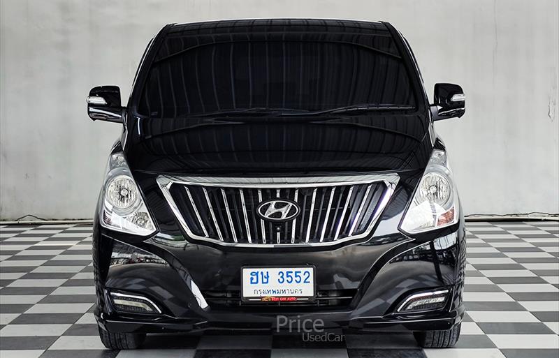 ขายรถตู้มือสอง-hyundai-ฮุนได-รถปี2015-รหัส86411-ed4f1ebf.jpg ขายรถตู้มือสอง-hyundai-ฮุนได-รถปี2015-รหัส86411-ed4f1ebf.jpg